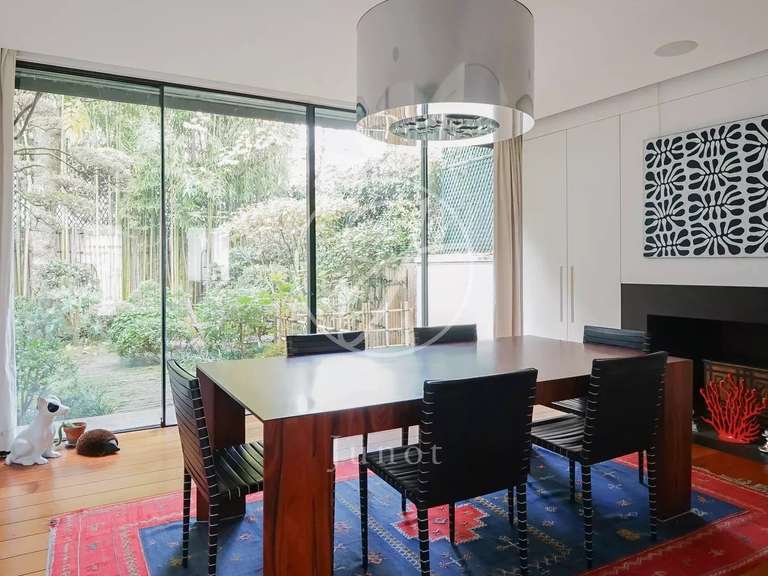 House Neuilly-sur-Seine - 3 bedrooms - 288m²