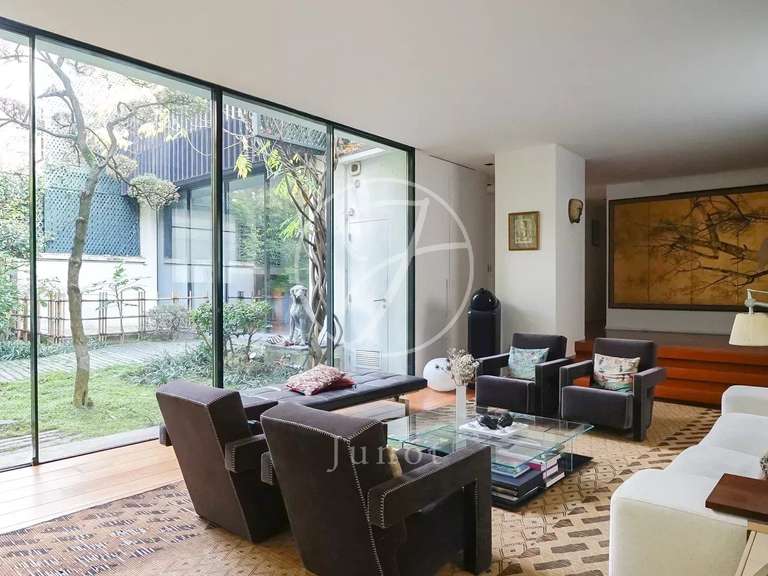 House Neuilly-sur-Seine - 3 bedrooms - 288m²