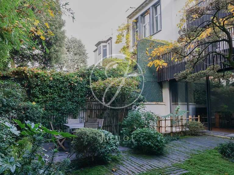 House Neuilly-sur-Seine - 3 bedrooms - 288m²