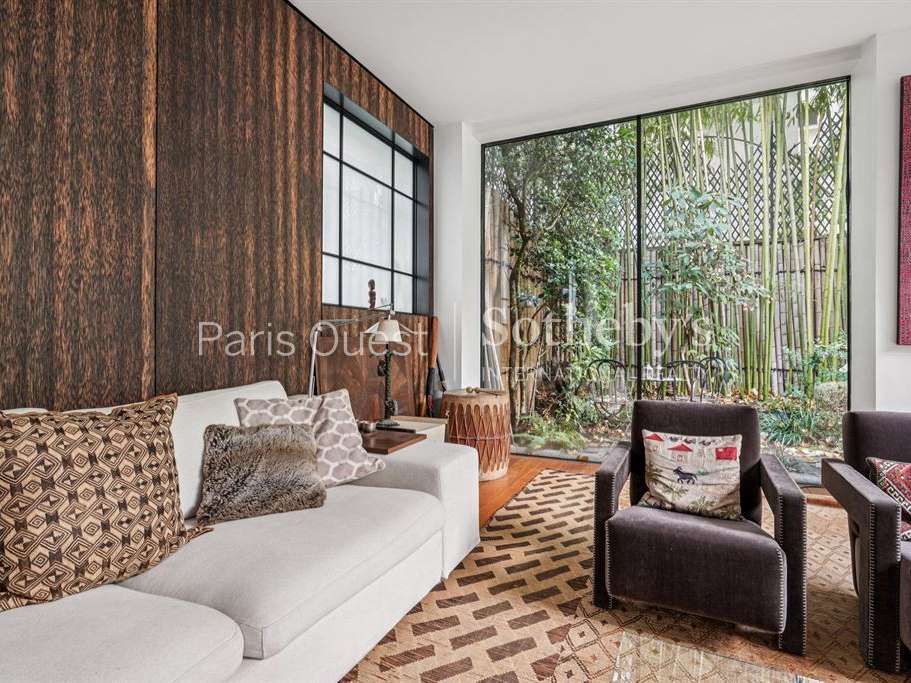 House Neuilly-sur-Seine