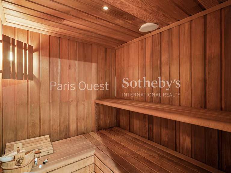 Maison Neuilly-sur-Seine - 4 chambres - 290m²