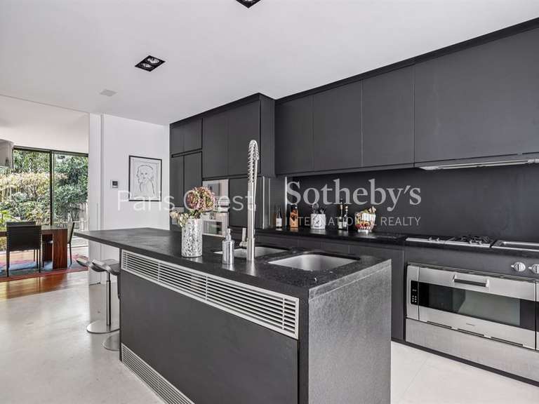 Maison Neuilly-sur-Seine - 4 chambres - 290m²