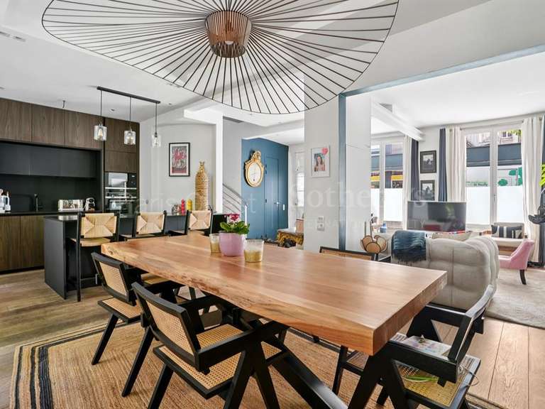 Maison Neuilly-sur-Seine - 5 chambres - 200m²