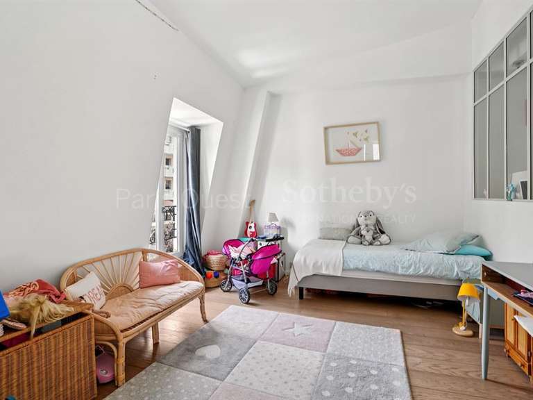 Maison Neuilly-sur-Seine - 5 chambres - 200m²
