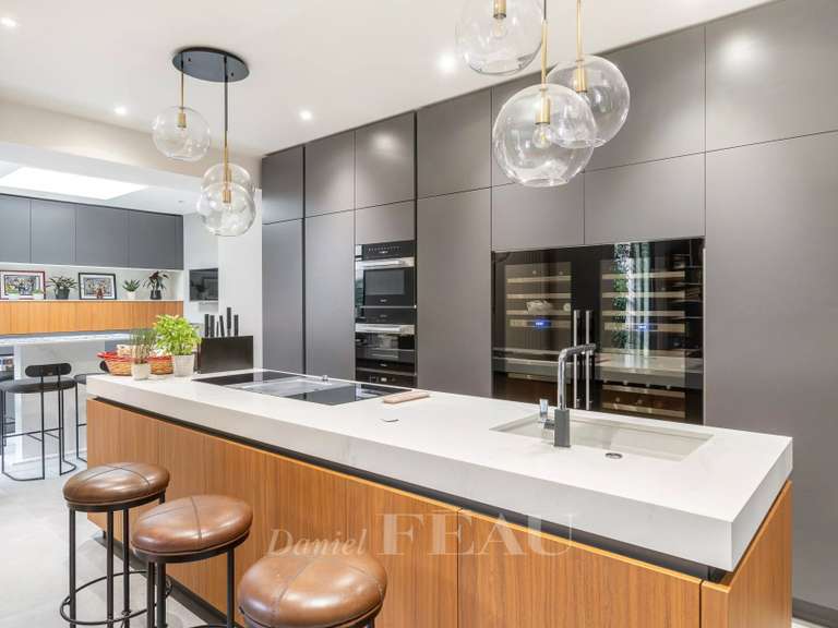 Maison Neuilly-sur-Seine - 4 chambres - 350m²
