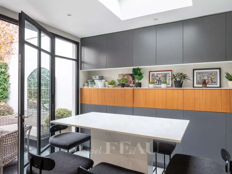 Maison Neuilly-sur-Seine - 4 chambres - 350m²