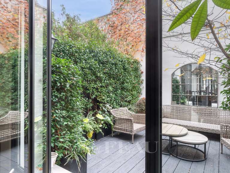 Maison Neuilly-sur-Seine - 4 chambres - 350m²