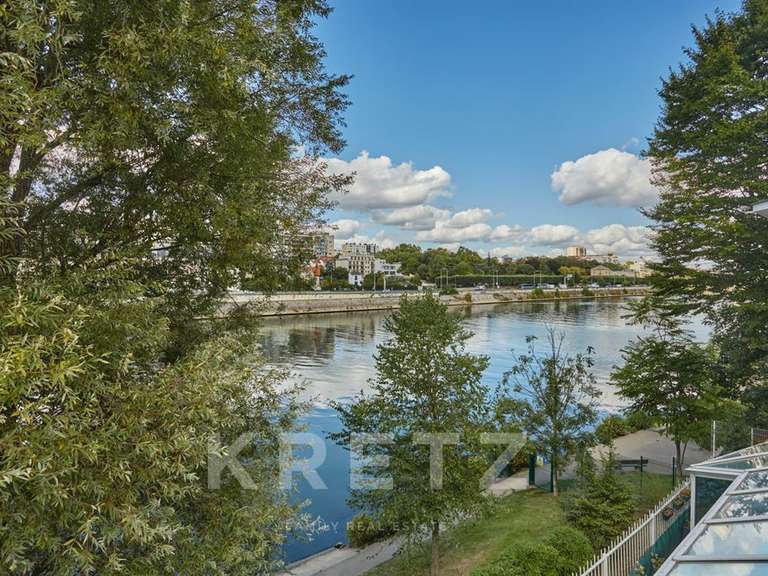 House Neuilly-sur-Seine - 5 bedrooms - 520m²