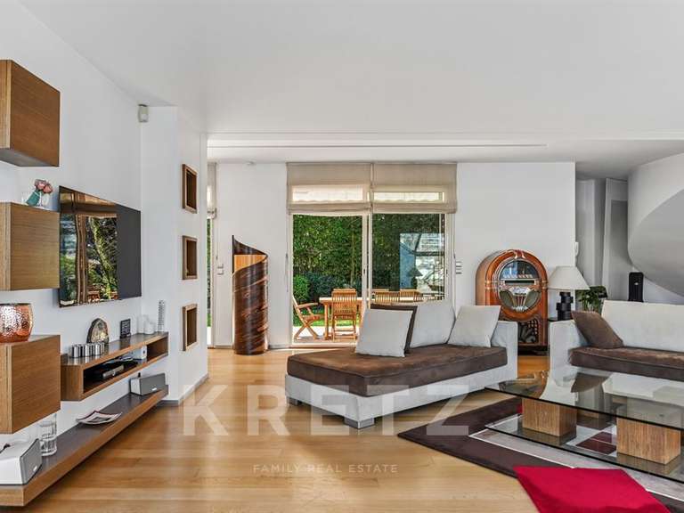 House Neuilly-sur-Seine - 5 bedrooms - 520m²