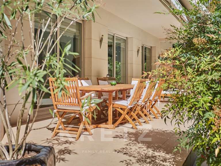 Maison Neuilly-sur-Seine - 5 chambres - 520m²