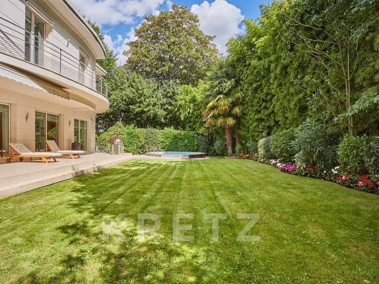 Maison Neuilly-sur-Seine - 5 chambres - 520m²