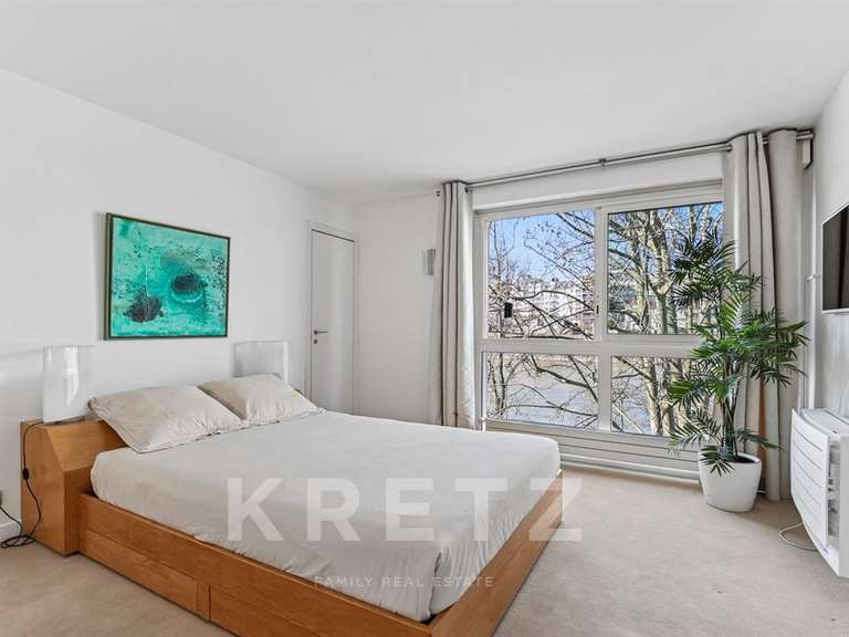 House Neuilly-sur-Seine - 5 bedrooms - 520m²