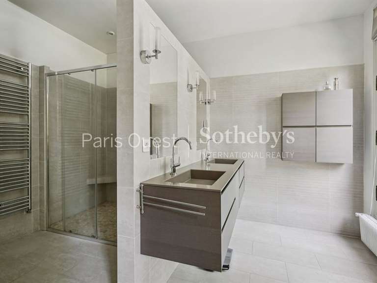 Maison Neuilly-sur-Seine - 5 chambres - 300m²
