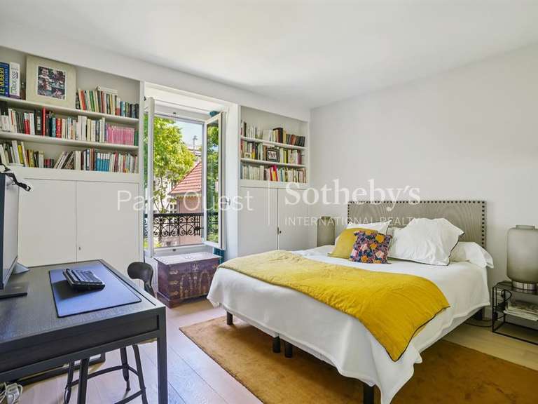 Maison Neuilly-sur-Seine - 5 chambres - 300m²