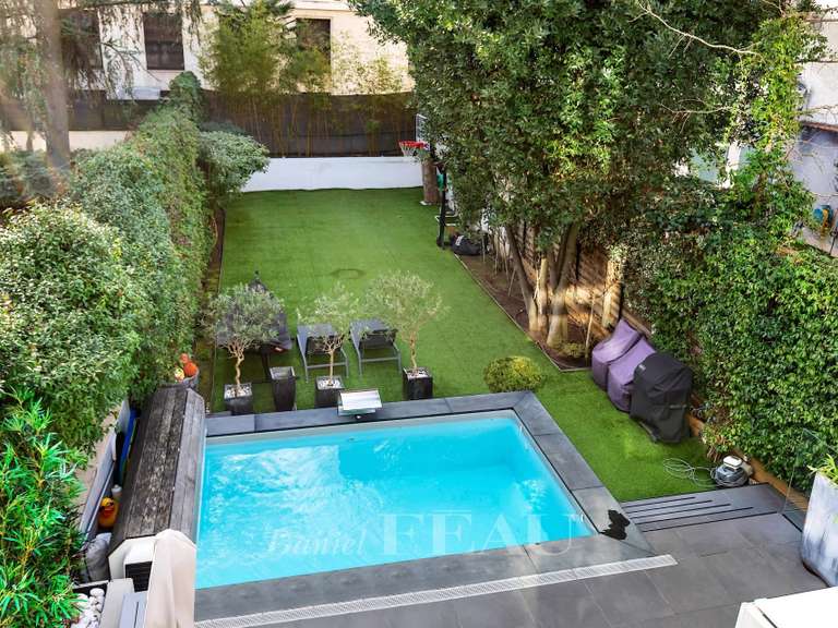 Maison Neuilly-sur-Seine - 4 chambres - 385m²