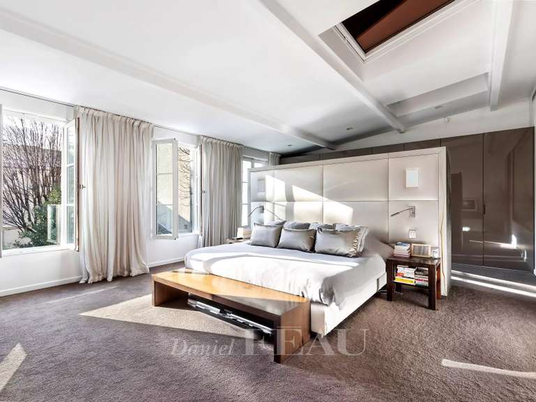 Maison Neuilly-sur-Seine - 4 chambres - 385m²