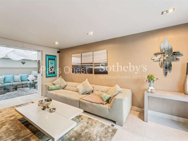 Maison Neuilly-sur-Seine - 5 chambres - 411m²