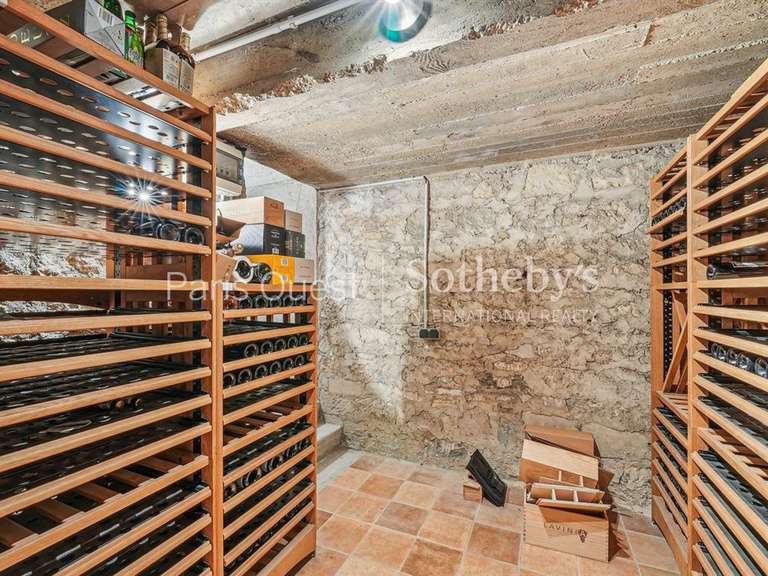 House Neuilly-sur-Seine - 4 bedrooms - 300m²