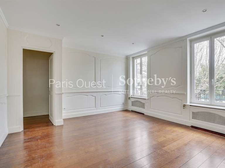 Maison Neuilly-sur-Seine - 5 chambres - 392m²