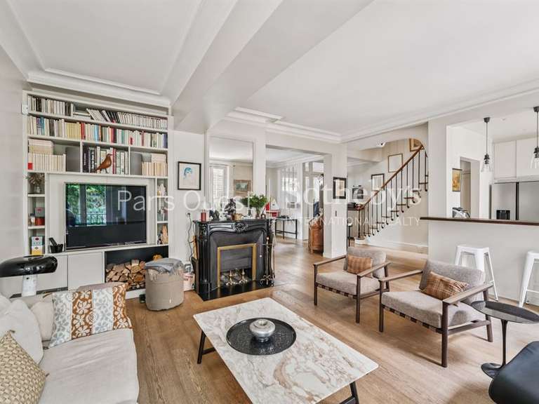 Maison Neuilly-sur-Seine - 5 chambres - 290m²