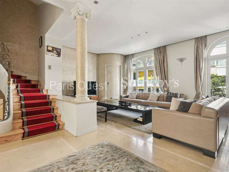 Maison Neuilly-sur-Seine - 7 chambres - 425m²