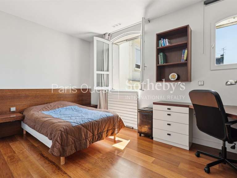 Maison Neuilly-sur-Seine - 7 chambres - 425m²