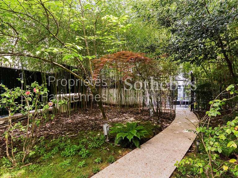 Maison Neuilly-sur-Seine - 3 chambres - 170m²