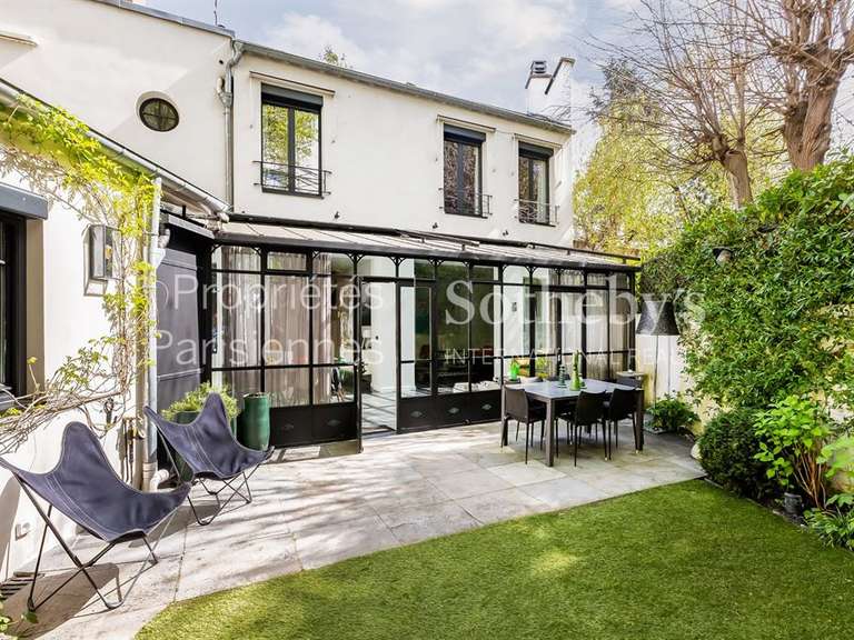 Maison Neuilly-sur-Seine - 3 chambres - 170m²