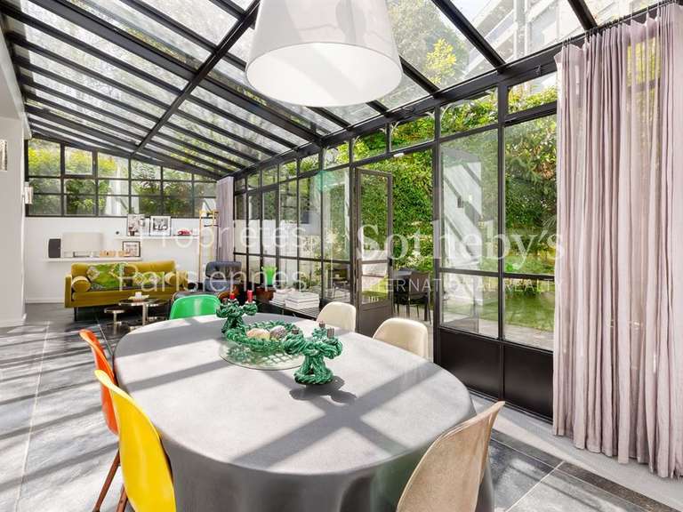 Maison Neuilly-sur-Seine - 3 chambres - 170m²