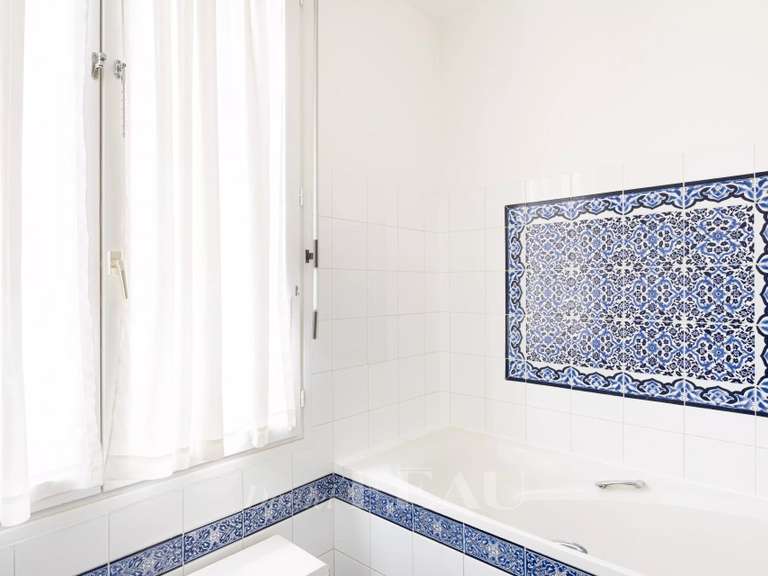 Maison Neuilly-sur-Seine - 9 chambres - 400m²