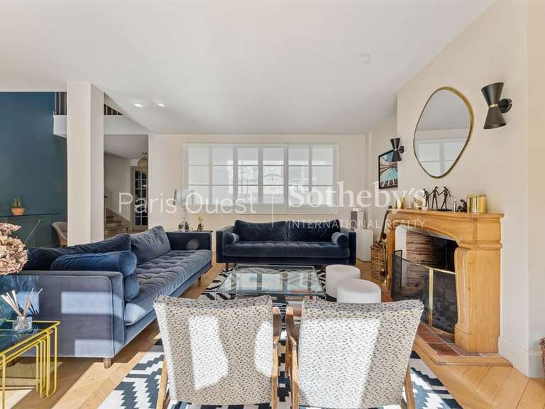 Maison Neuilly-sur-Seine - 6 chambres - 324m²