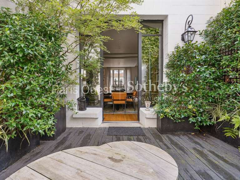 Maison Neuilly-sur-Seine - 4 chambres - 350m²