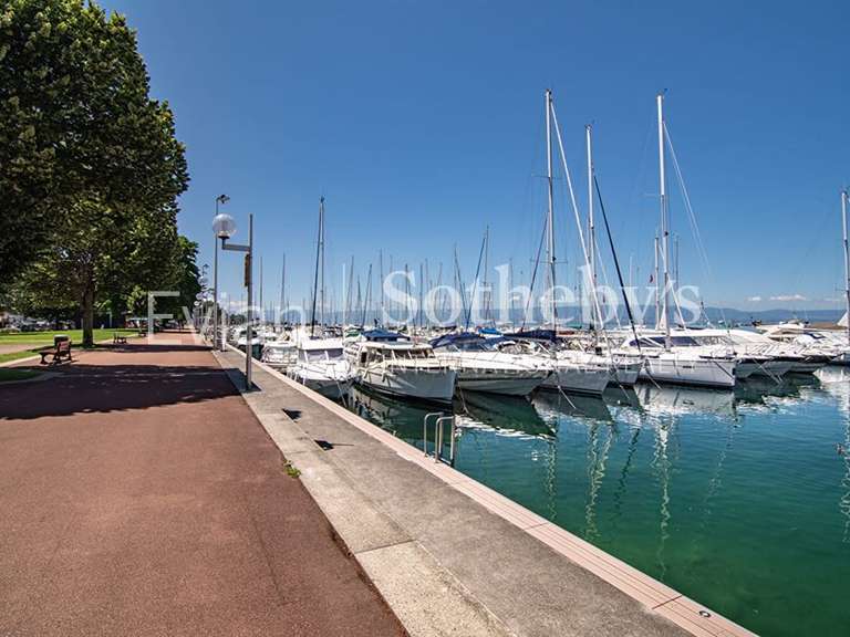 Appartement Neuvecelle - 3 chambres - 133m²