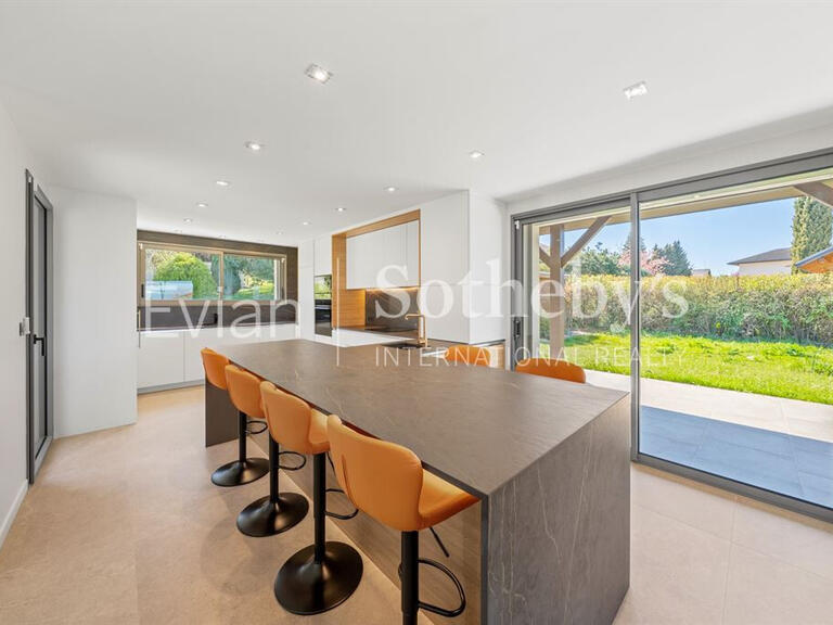Maison Neuvecelle - 4 chambres - 300m²