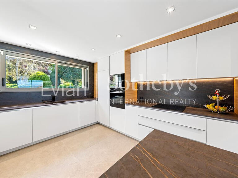Maison Neuvecelle - 4 chambres - 300m²