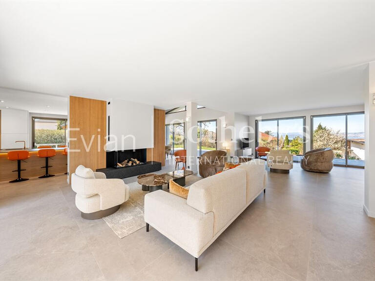 Maison Neuvecelle - 4 chambres - 300m²