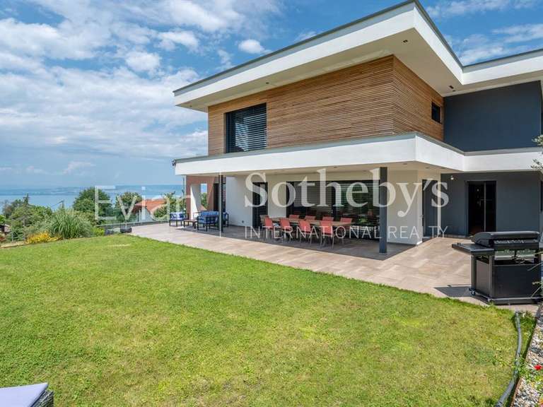 Maison Neuvecelle - 4 chambres - 276m²