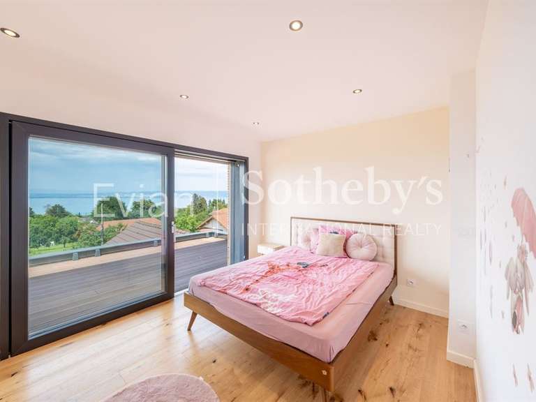 Maison Neuvecelle - 4 chambres - 276m²