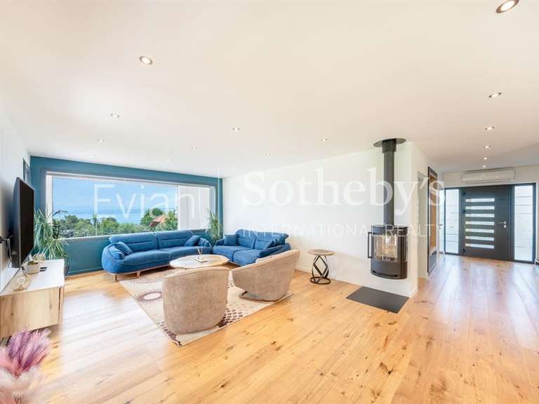 Maison Neuvecelle - 4 chambres - 276m²