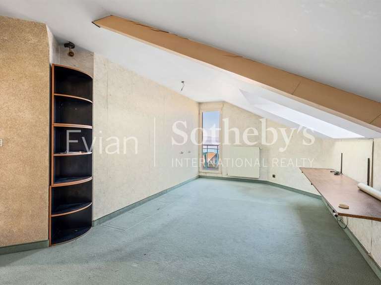 Maison Neuvecelle - 6 chambres - 275m²