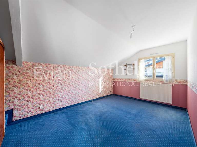 Maison Neuvecelle - 6 chambres - 275m²