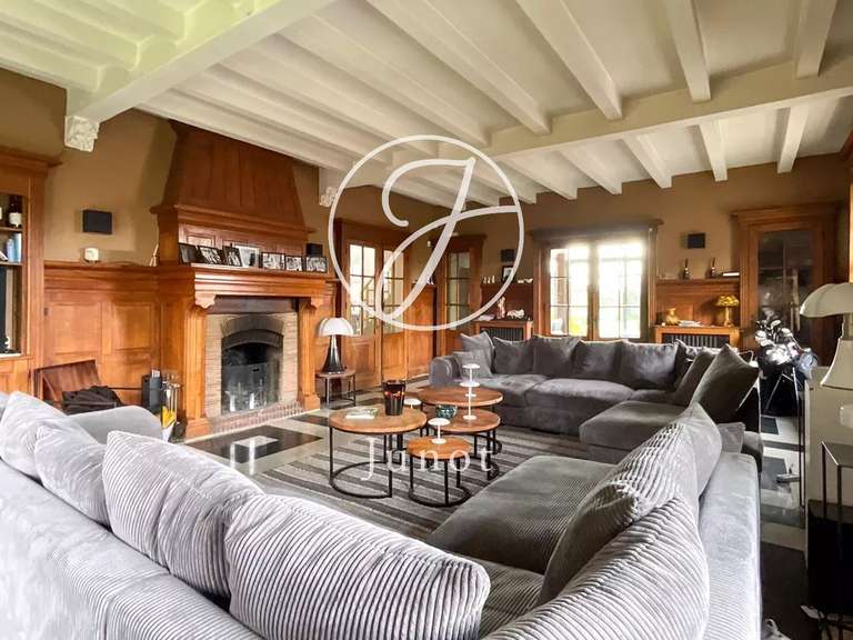 House Neuville-en-Ferrain - 5 bedrooms - 355m²