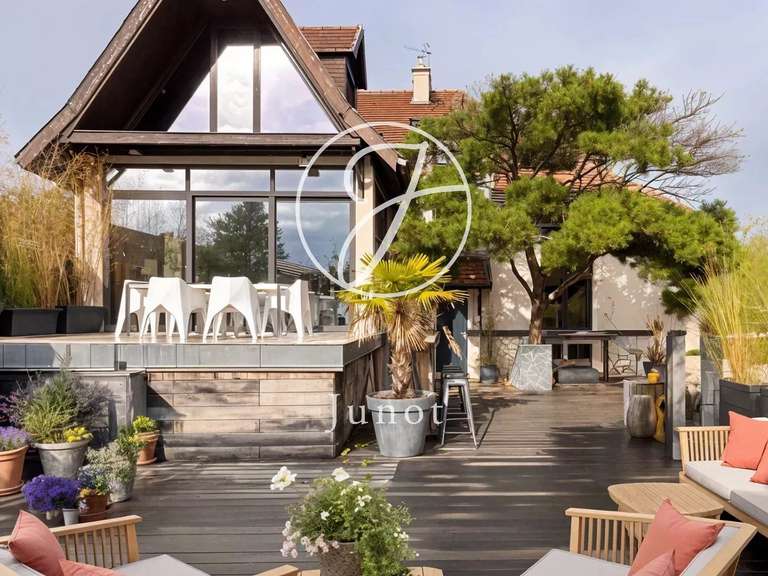 House Neuville-en-Ferrain - 5 bedrooms - 355m²