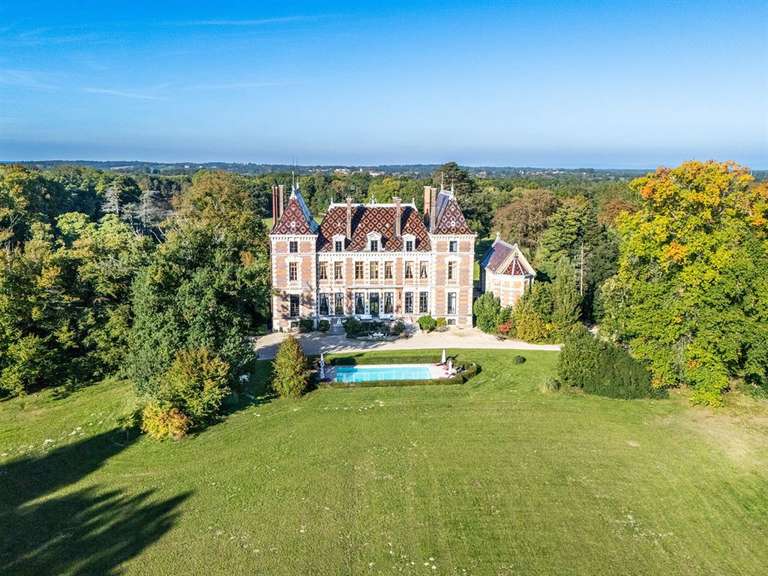 Château Neuville-les-Dames - 18 chambres - 1300m²