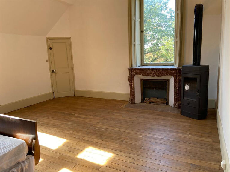 Château Nevers - 16 chambres - 1173m²