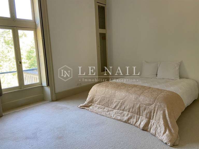 Castle Nevers - 16 bedrooms - 1173m²