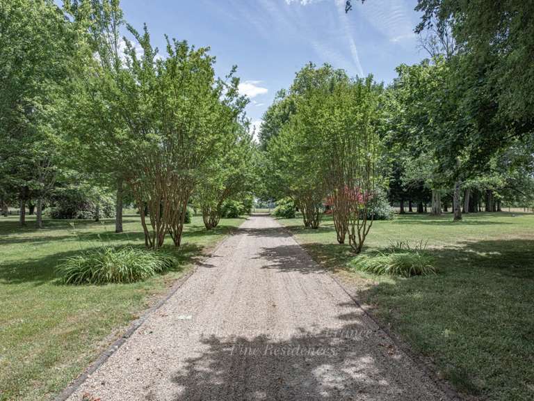 Château Nevers - 5000m²