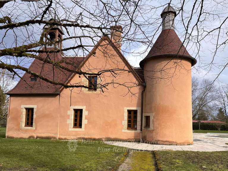 Château Nevers - 5000m²