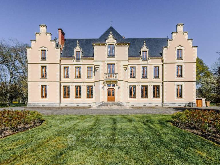 Château Nevers - 5000m²