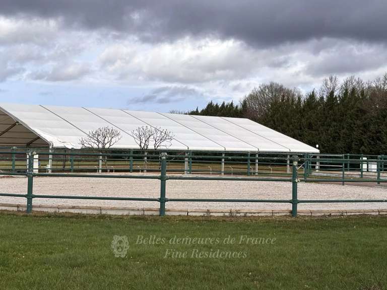 Château Nevers - 5000m²